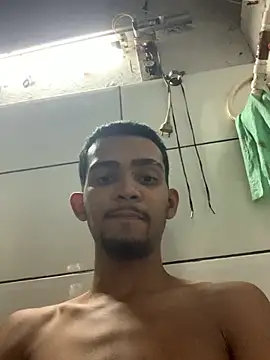 moreninhoP online show from January 16, 2025, 3:23 am