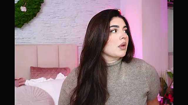 RachelSwaan online show from February 2, 2026, 7:29 am