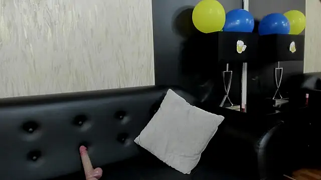 RoxieJackson online show from October 5, 2025, 3:41 am