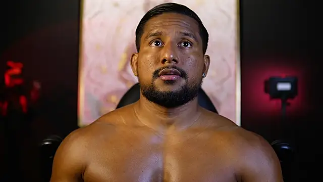 CallumMuscle online show from October 16, 2025, 11:24 pm