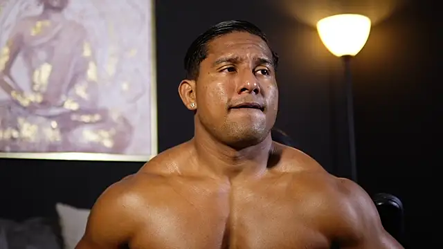 CallumMuscle online show from December 15, 2025, 4:40 am