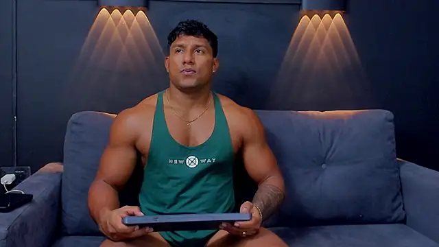 CallumMuscle online show from February 2, 2025, 2:59 am