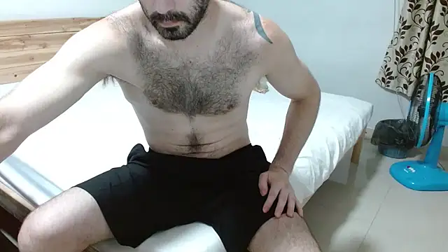 Snapshot of alphajoshkosh chatting on October 14, 2025, 4:35 am alphajoshkosh online show from October 14, 2025, 4:35 am