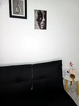 Any Stone1 online show from February 6, 2025, 1:05 am