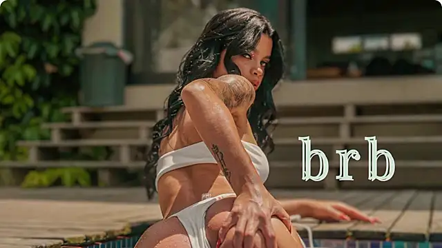 mia world  online show from October 29, 2025, 2:49 pm