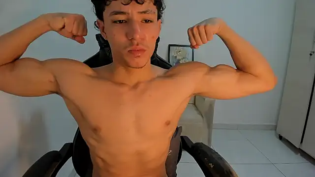 enzo sloran online show from April 6, 2026, 7:04 pm