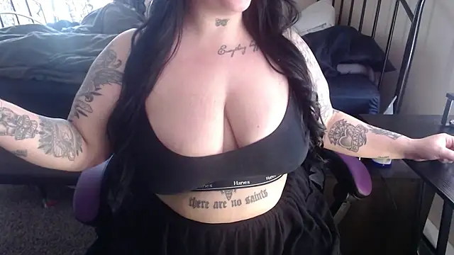 xorileyschembri07 online show from March 10, 2025, 8:01 pm