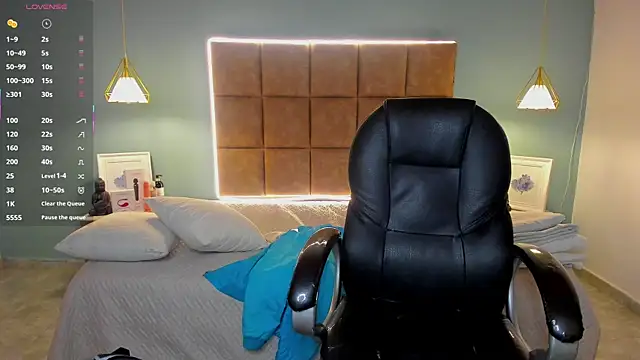 AlejooTwink online show from October 4, 2025, 4:47 am