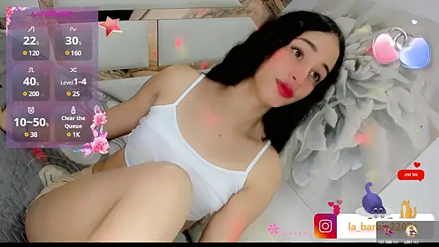 Snapshot of barbiedolls_x chatting on March 14, 2025, 9:14 am barbiedolls x online show from March 14, 2025, 9:14 am