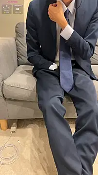 kimkim123123 online show from October 7, 2025, 12:28 pm