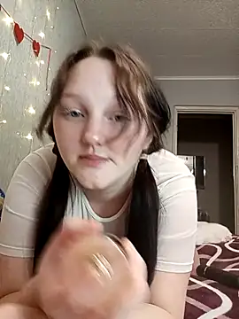 Aria  Dark online show from March 7, 2025, 11:27 pm