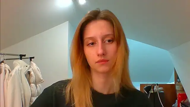 LUNA delight online show from December 13, 2024, 5:43 pm