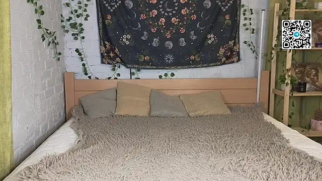 Snapshot of Ron_Vils chatting on September 11, 2025, 5:57 pm Ron Vils online show from September 11, 2025, 5:57 pm