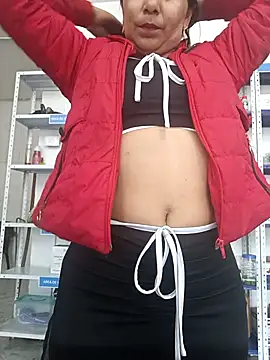 Megan jennerr online show from November 3, 2025, 2:20 pm