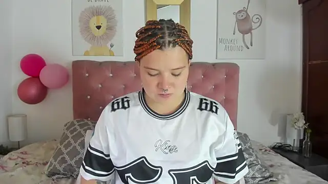 CelessteRedds online show from September 27, 2025, 11:38 am