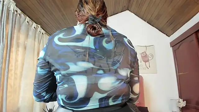 CelessteRedds online show from November 5, 2025, 11:24 am