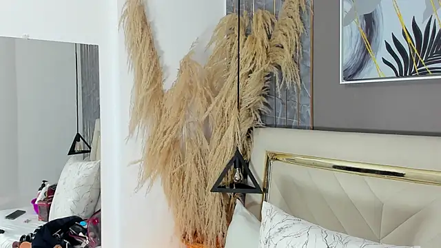 Snapshot of Slut_Milf_ chatting on September 25, 2025, 7:09 pm Slut Milf online show from September 25, 2025, 7:09 pm