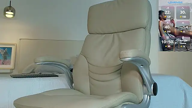  miguel0 online show from March 21, 2025, 6:18 pm