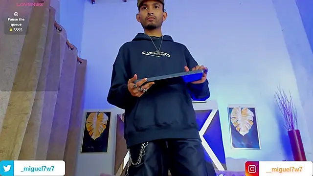  miguel0 online show from November 10, 2025, 1:16 pm