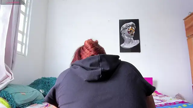 Lilybaudinx96 online show from November 16, 2025, 2:44 pm