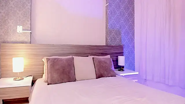 Snapshot of Mistyca chatting on November 5, 2025, 11:13 am Mistyca online show from November 5, 2025, 11:13 am