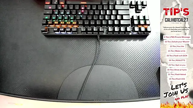 Calihotcaliente277 online show from September 29, 2025, 11:05 am