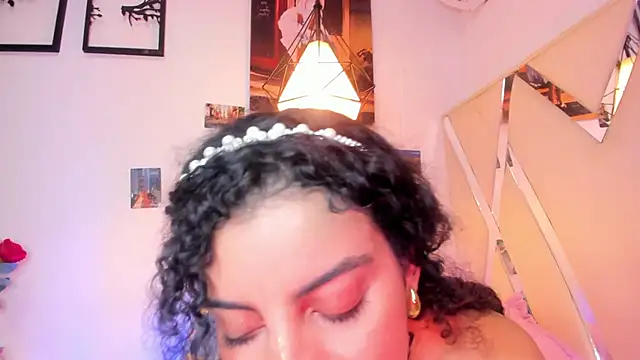 CurlyRose   online show from March 16, 2025, 12:12 am