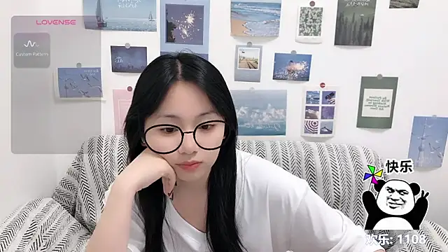 LiLiYbaby online show from September 19, 2025, 6:17 am