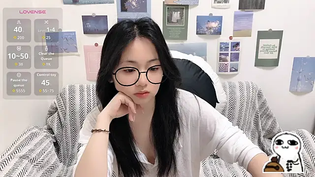 Snapshot of LiLiYbaby chatting on May 26, 2026, 6:44 am LiLiYbaby online show from May 26, 2026, 6:44 am