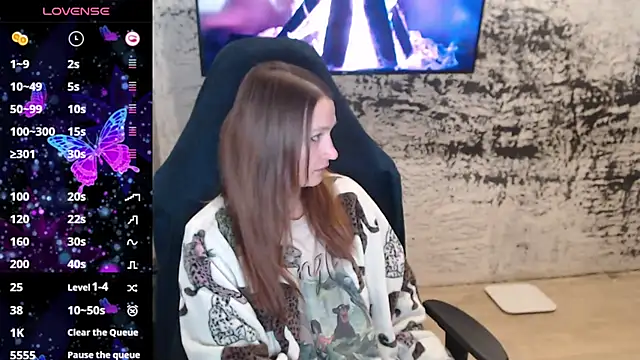 PamelaYoun online show from December 3, 2025, 2:16 pm