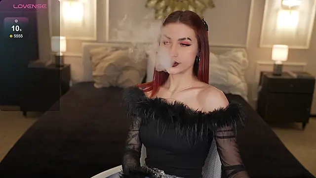 Magnetic Mia  online show from March 19, 2026, 12:21 am