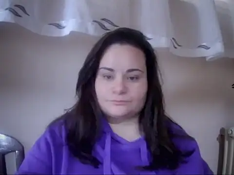 AalinnaK online show from February 25, 2026, 2:39 pm