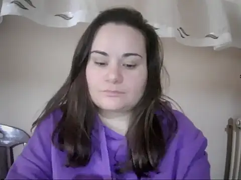 AalinnaK online show from February 14, 2026, 10:48 am