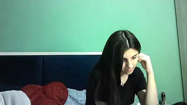 Ahotkittyxxx online show from January 17, 2025, 4:04 pm