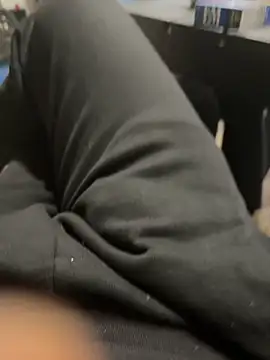 daubine46 online show from March 31, 2026, 2:08 pm