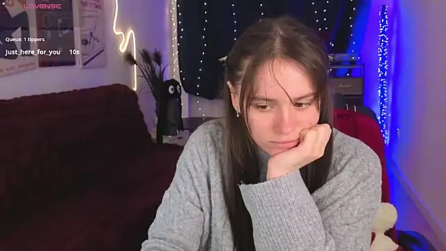 Emillias online show from February 6, 2026, 2:02 pm