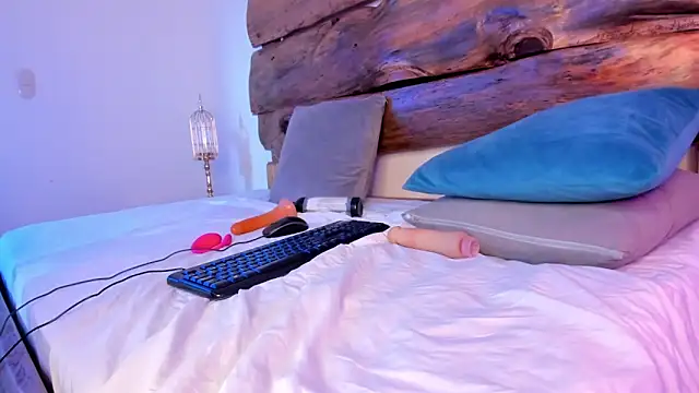 AssQueen18 online show from March 5, 2025, 3:29 pm