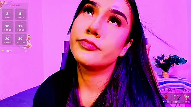 AssQueen18 online show from October 25, 2025, 3:56 pm