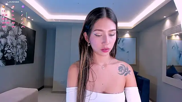 TaraLawrence online show from January 17, 2026, 3:43 am