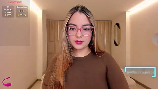 Snapshot of AllisonRogersX chatting on May 31, 2026, 11:49 am AllisonRogersX online show from May 31, 2026, 11:49 am