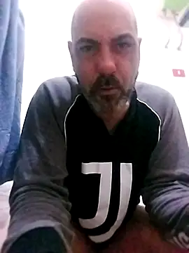 affascino online show from February 19, 2026, 6:32 am