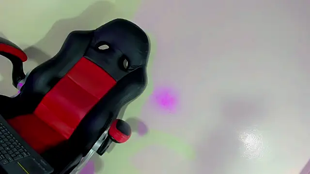 Sabrina gil  online show from January 21, 2025, 5:16 am