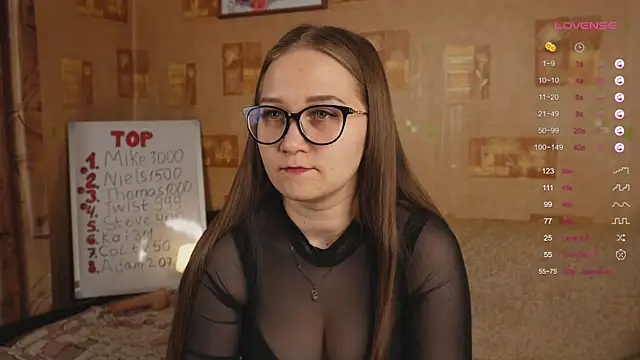 Miatiny online show from February 27, 2025, 4:21 pm