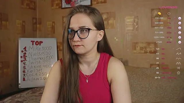 Miatiny online show from February 23, 2025, 6:12 pm