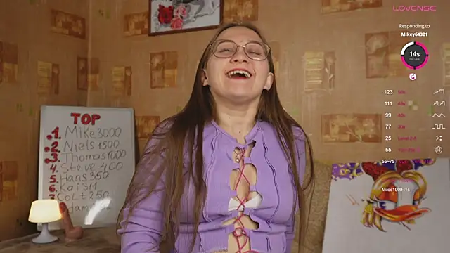 Miatiny online show from February 15, 2025, 3:17 pm