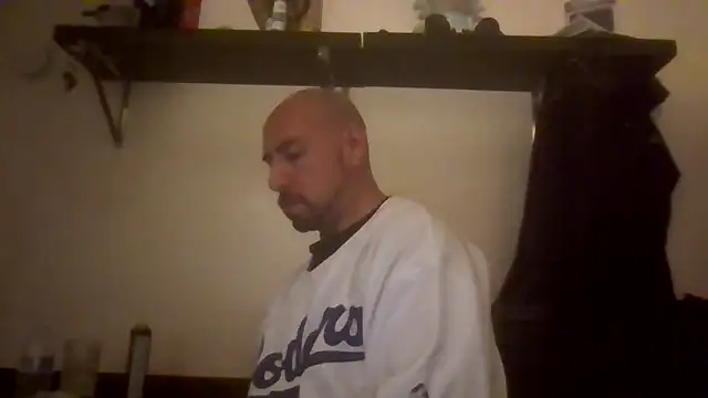 Snapshot of nakedtony81 chatting on March 24, 2026, 7:19 am nakedtony81 online show from March 24, 2026, 7:19 am