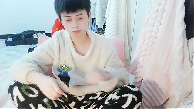 FFFFZ189 online show from January 20, 2025, 1:53 pm