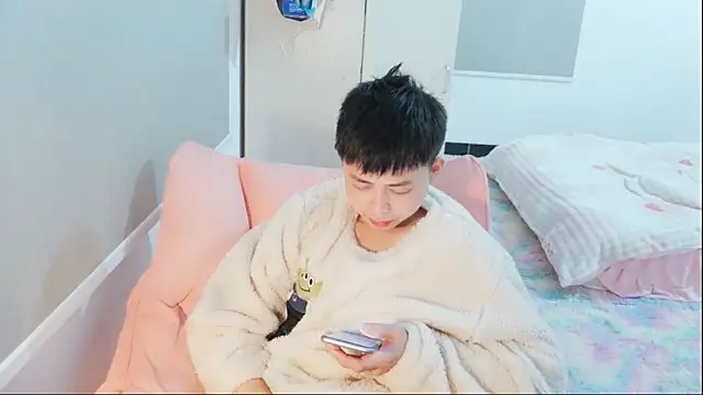 FFFFZ189 online show from January 22, 2025, 1:32 pm