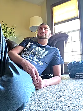 Snapshot of MrMechanic38 chatting on March 28, 2026, 11:50 pm MrMechanic38 online show from March 28, 2026, 11:50 pm