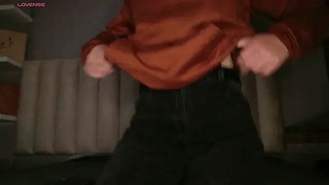 Megan mooree  online show from March 11, 2026, 12:43 pm